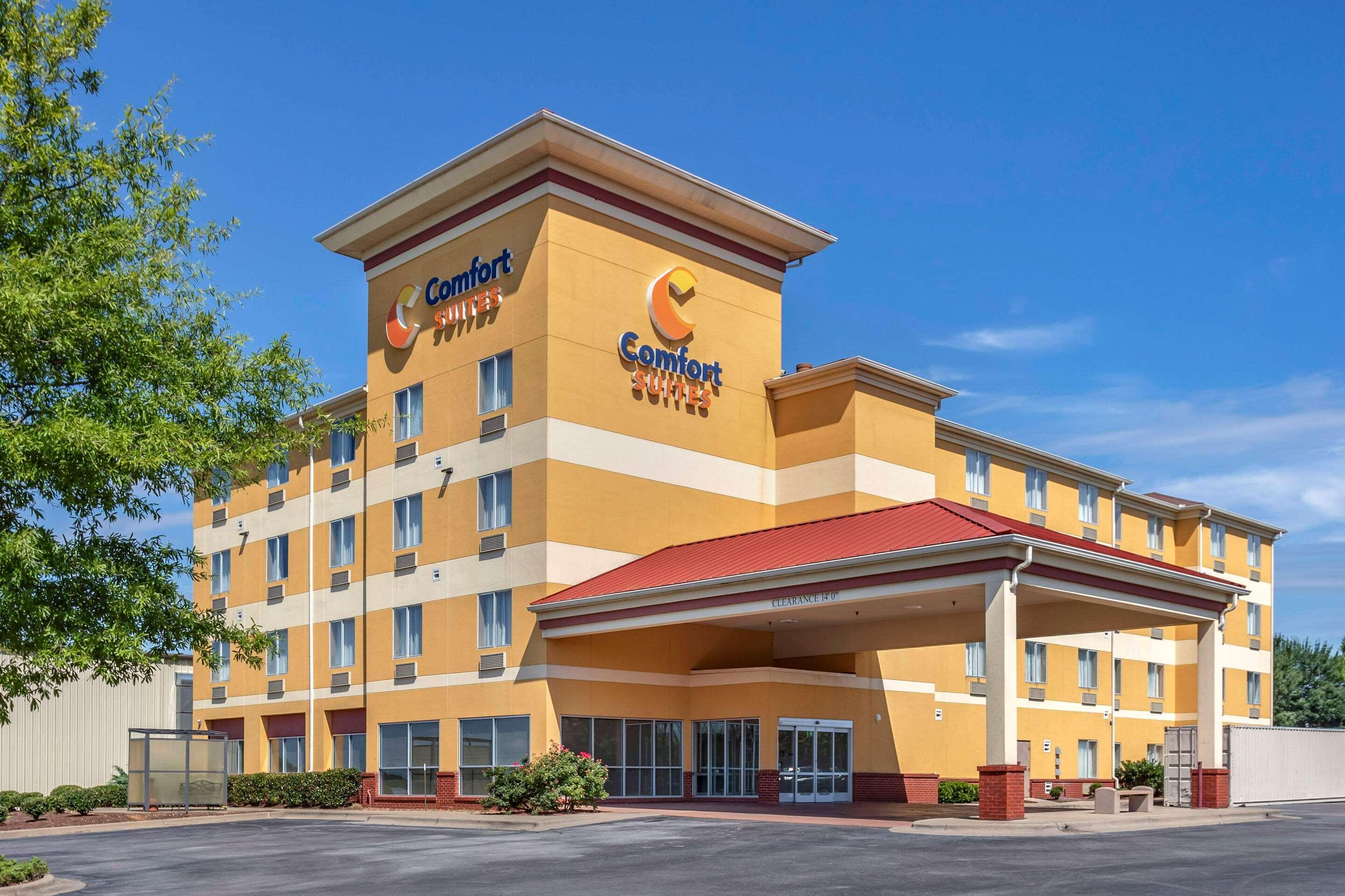 Comfort Suites Florence Shoals Area Exterior photo